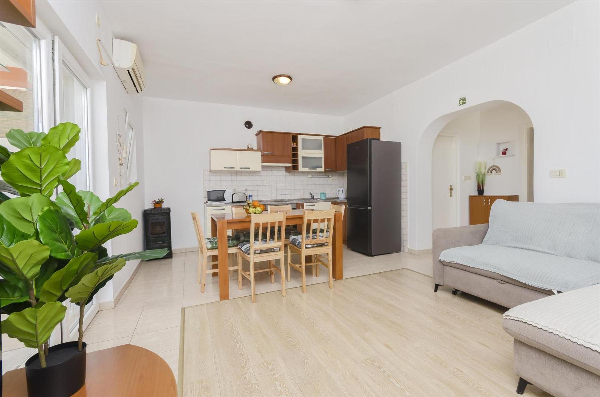 Apartments Sanja Tribunj  Bagian luar foto