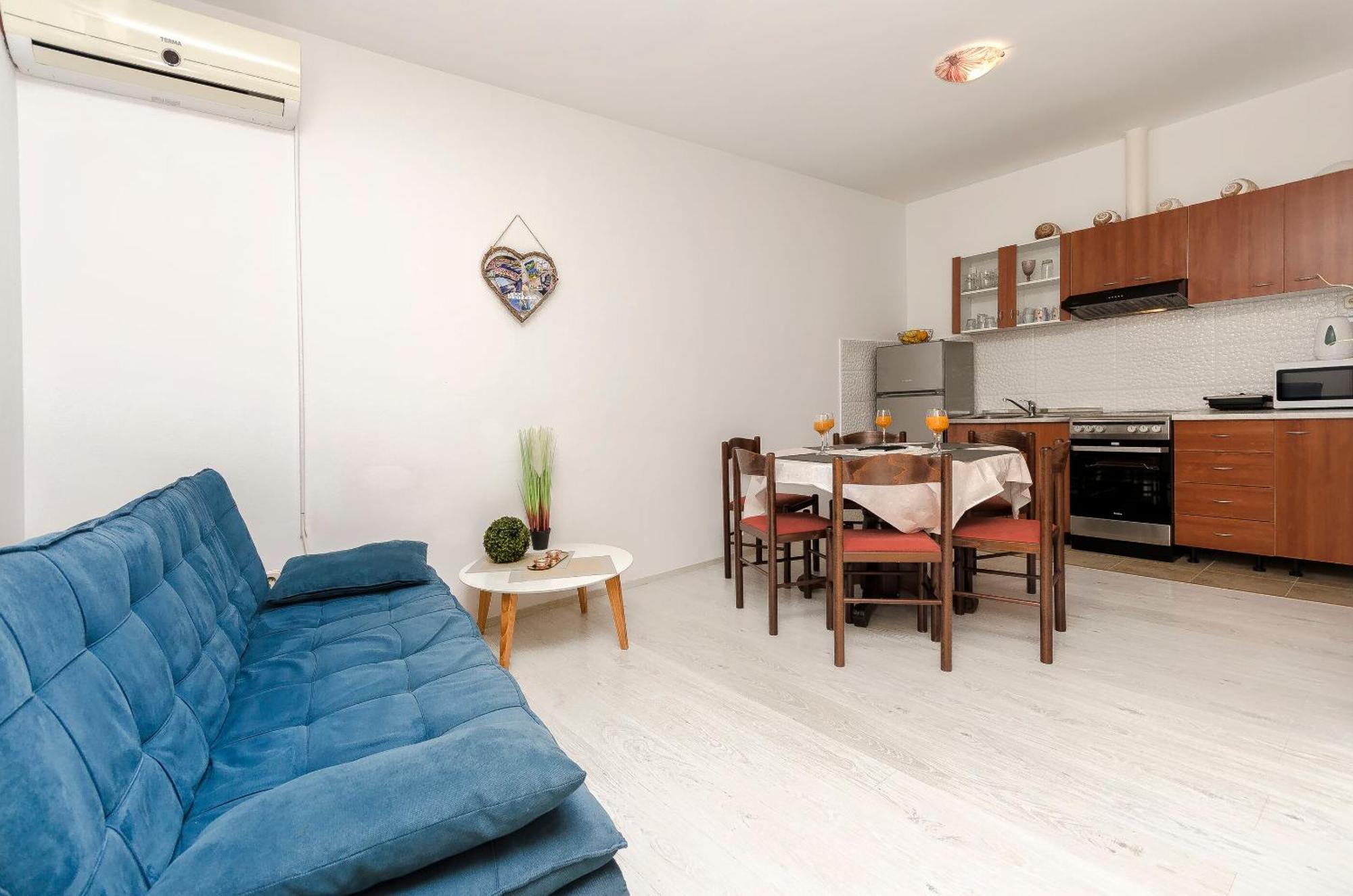 Apartments Sanja Tribunj  Bagian luar foto