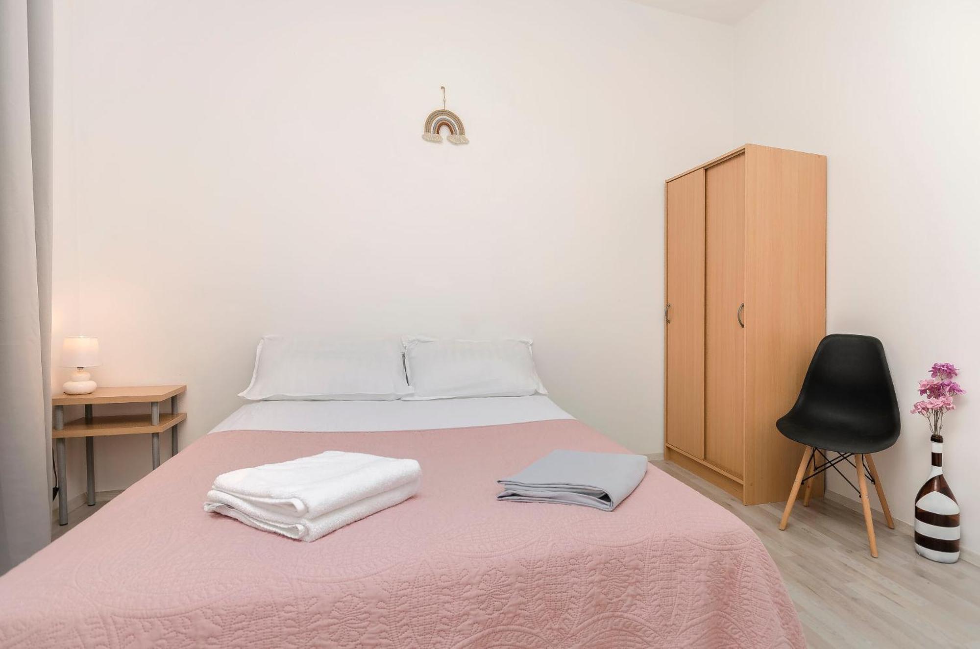 Apartments Sanja Tribunj  Bagian luar foto